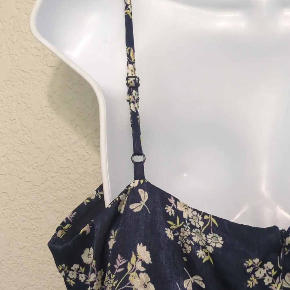 Kenzie x Francesca's Collections navy satin floral lace slip midi dress - Picture 5 of 13